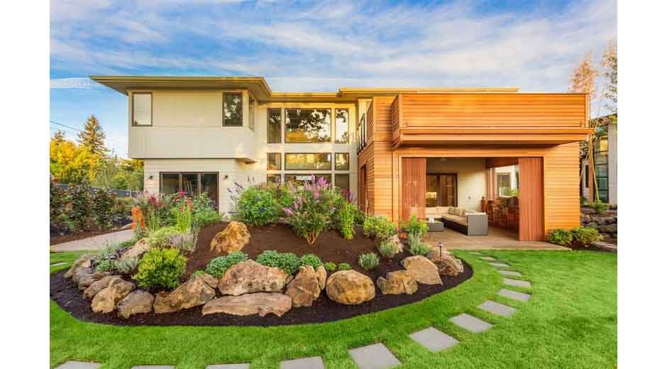 Top-Exterior-Renovation-Mistakes-to-Avoid