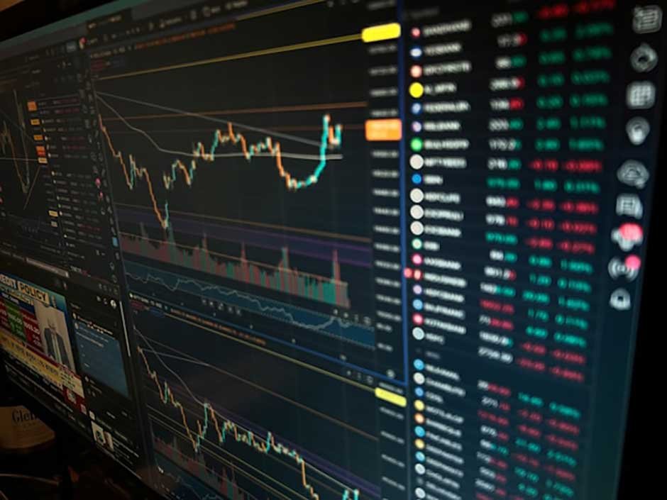 Top Skills Employers Look for in Finance Graduates
